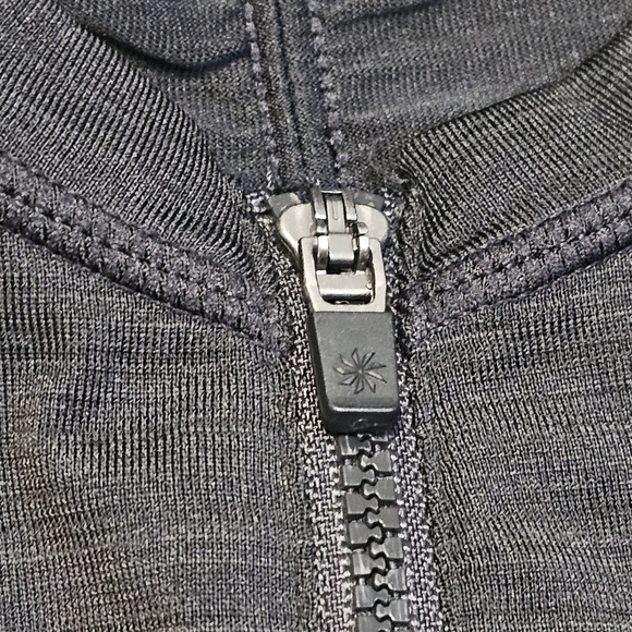 Athleta Pacifica UPF Black Sleeveless Tank - Picture 5 of 10